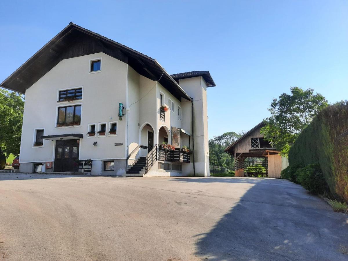 Tourist Farm Lavric Villa Vodice Eksteriør billede